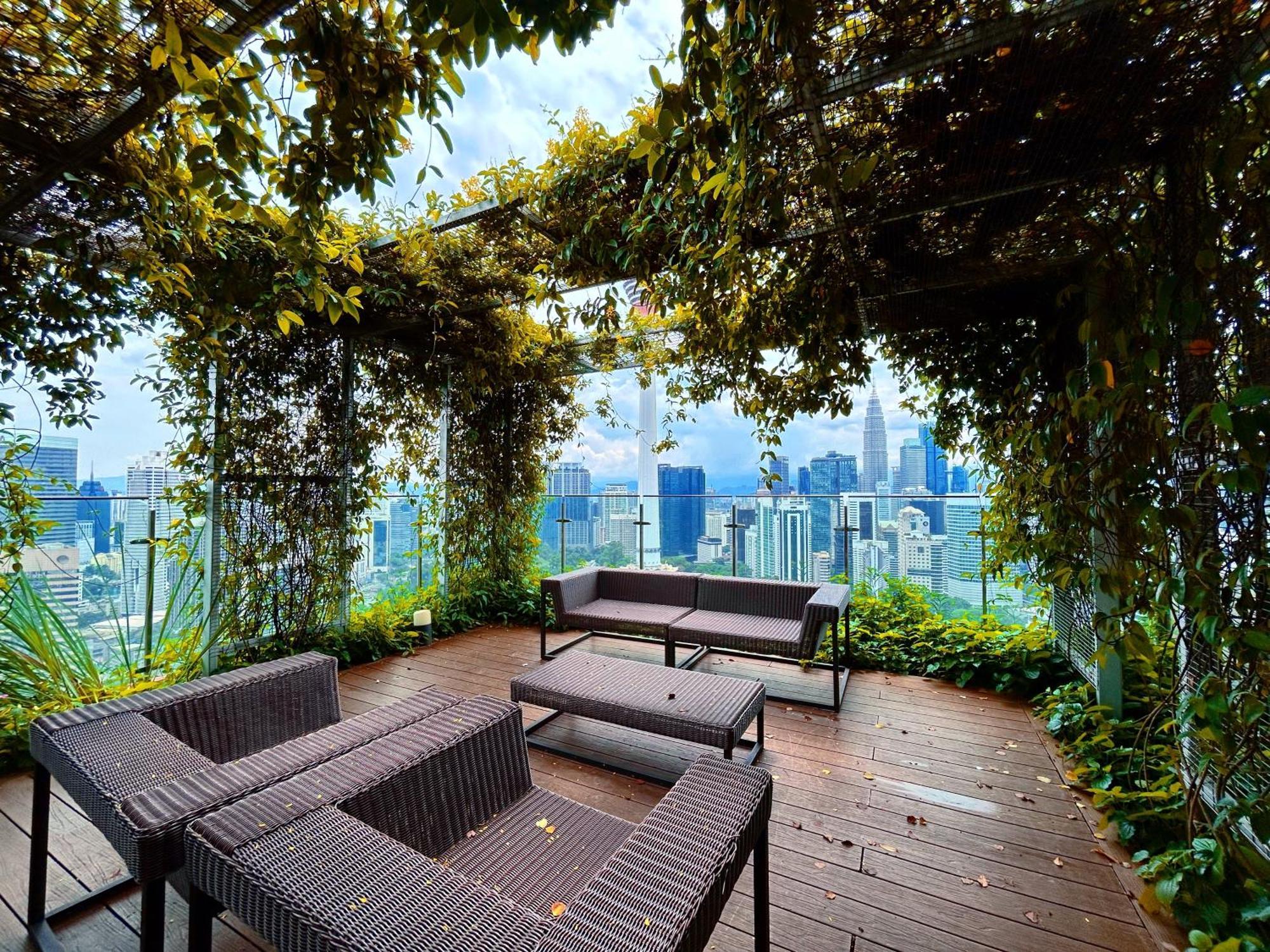 Ceylonz By Manhattan Group