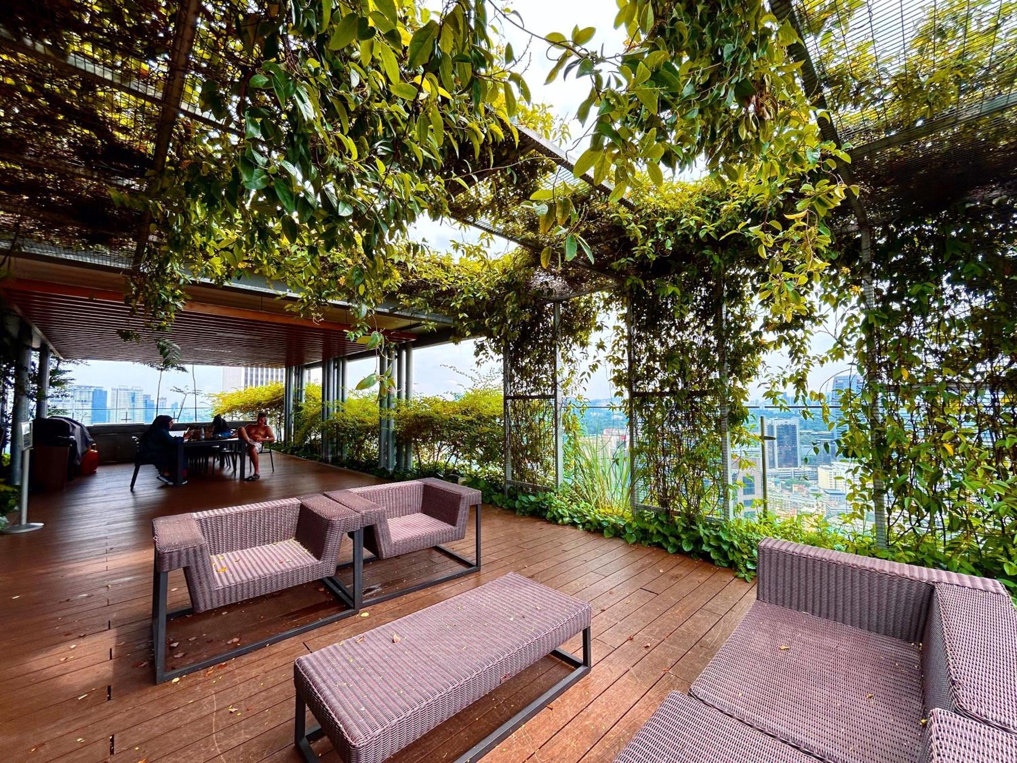 Ceylonz By Manhattan Group Pangsapuri
